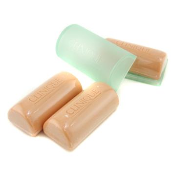 3 Little Soap - Oily Skin Formular Clinique Image