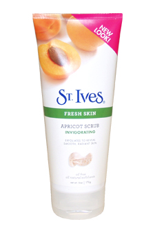 Fresh Skin  Invigorating Apricot Scrub St. Ives Image